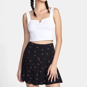 🍒RVCA Cherry Skirt
